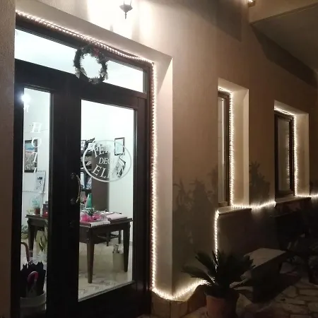 Hotel Terra Degli Elimi 3*
